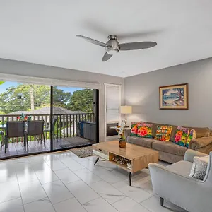https://waikomo-stream-villas-322.hotelsinhawaii.org